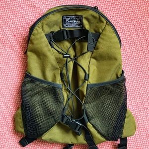 Dakine Wonder 15L Small Backpack